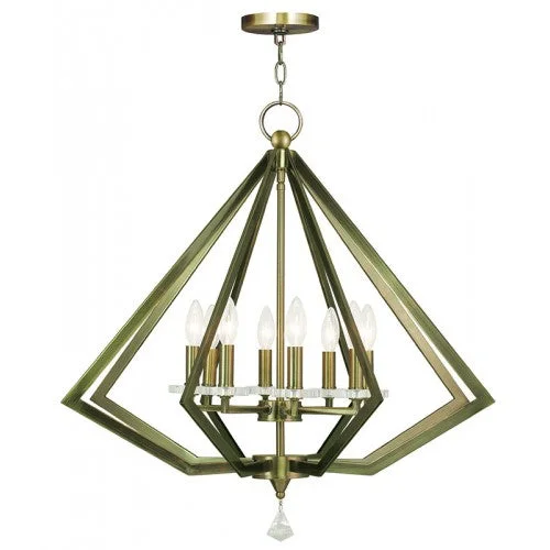 Chandeliers with Clear Crystal for a Sparkling EffectChandeliers with Clear Crystal for a Sparkling Effect8 Light Antique Brass Chandelier